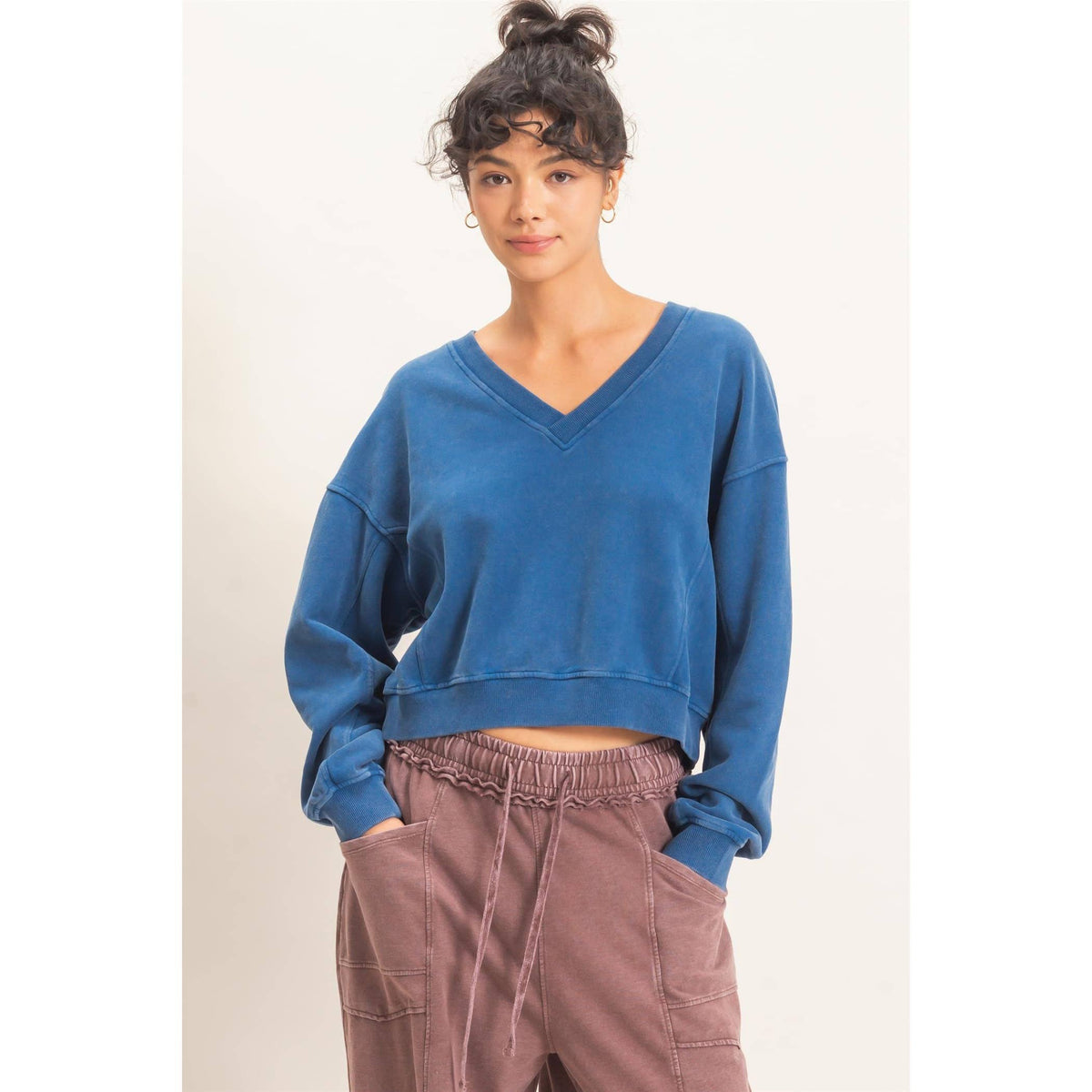 Snow Wash V-Neck Sweatshirt