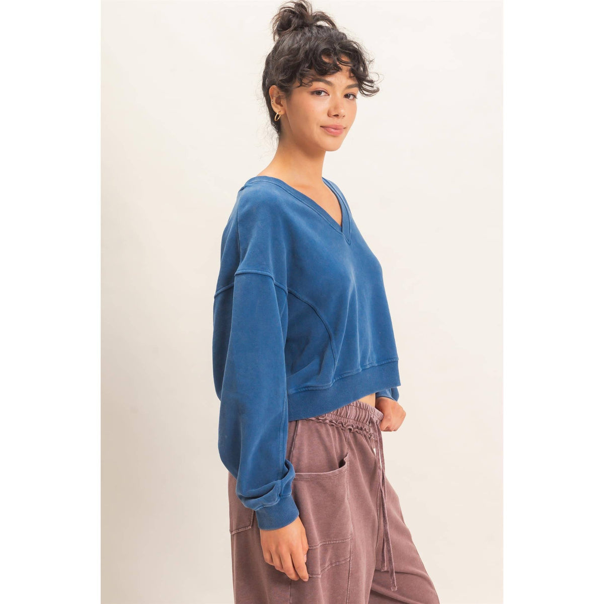 Snow Wash V-Neck Sweatshirt