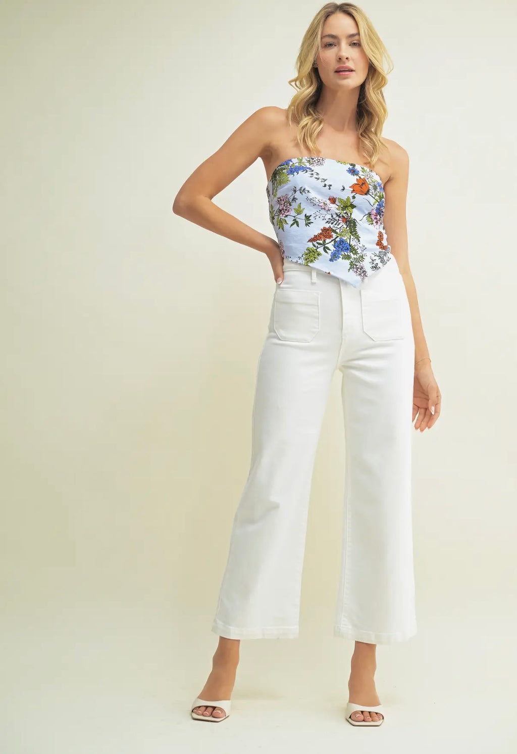 PATCH POCKET WIDE LEG