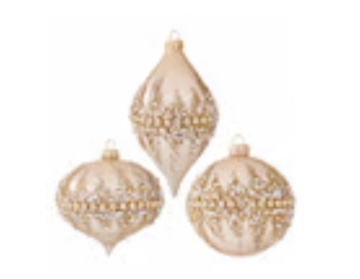 4" beaded ornament