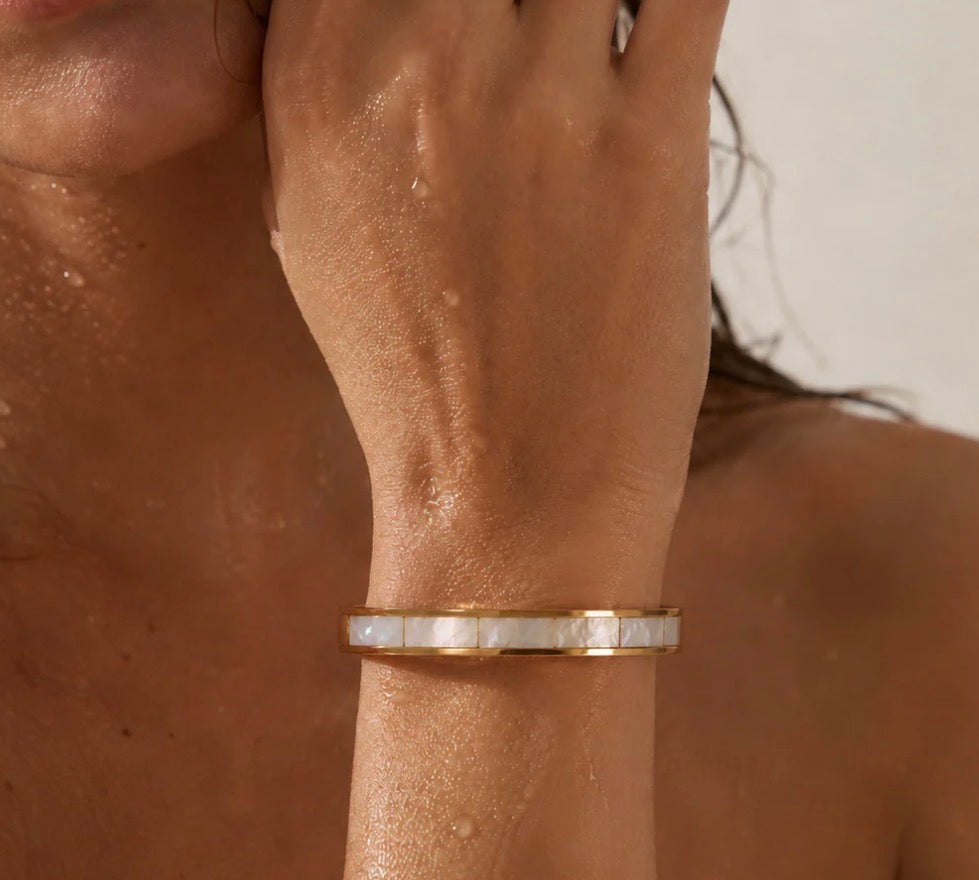 MOTHER OF PEARL BANGLE