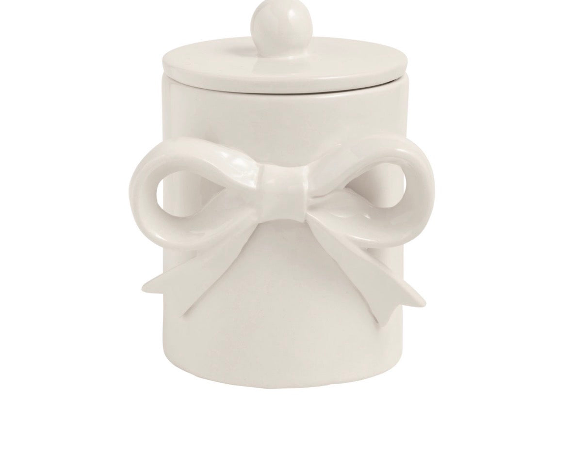 Small bow canister