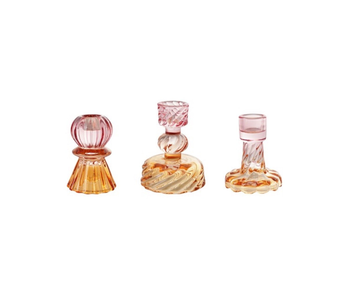 GlASS TAPER CANDLE HOLDER SET