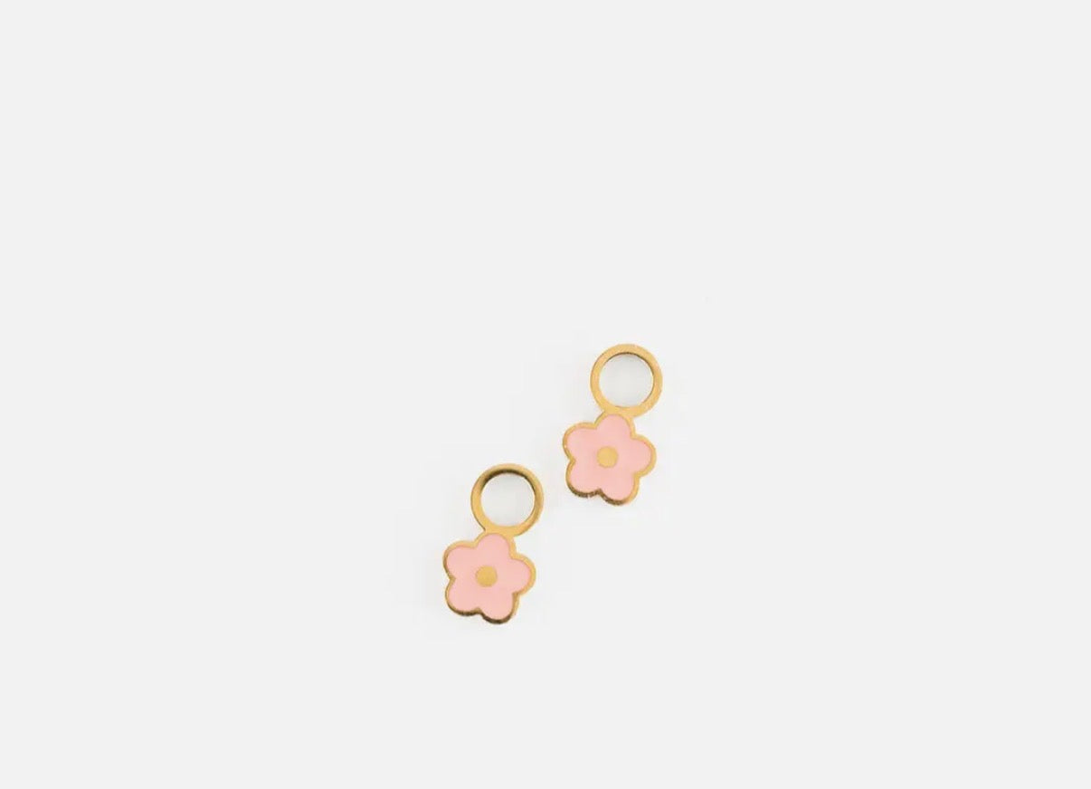 PETITE FLOWER CHARM