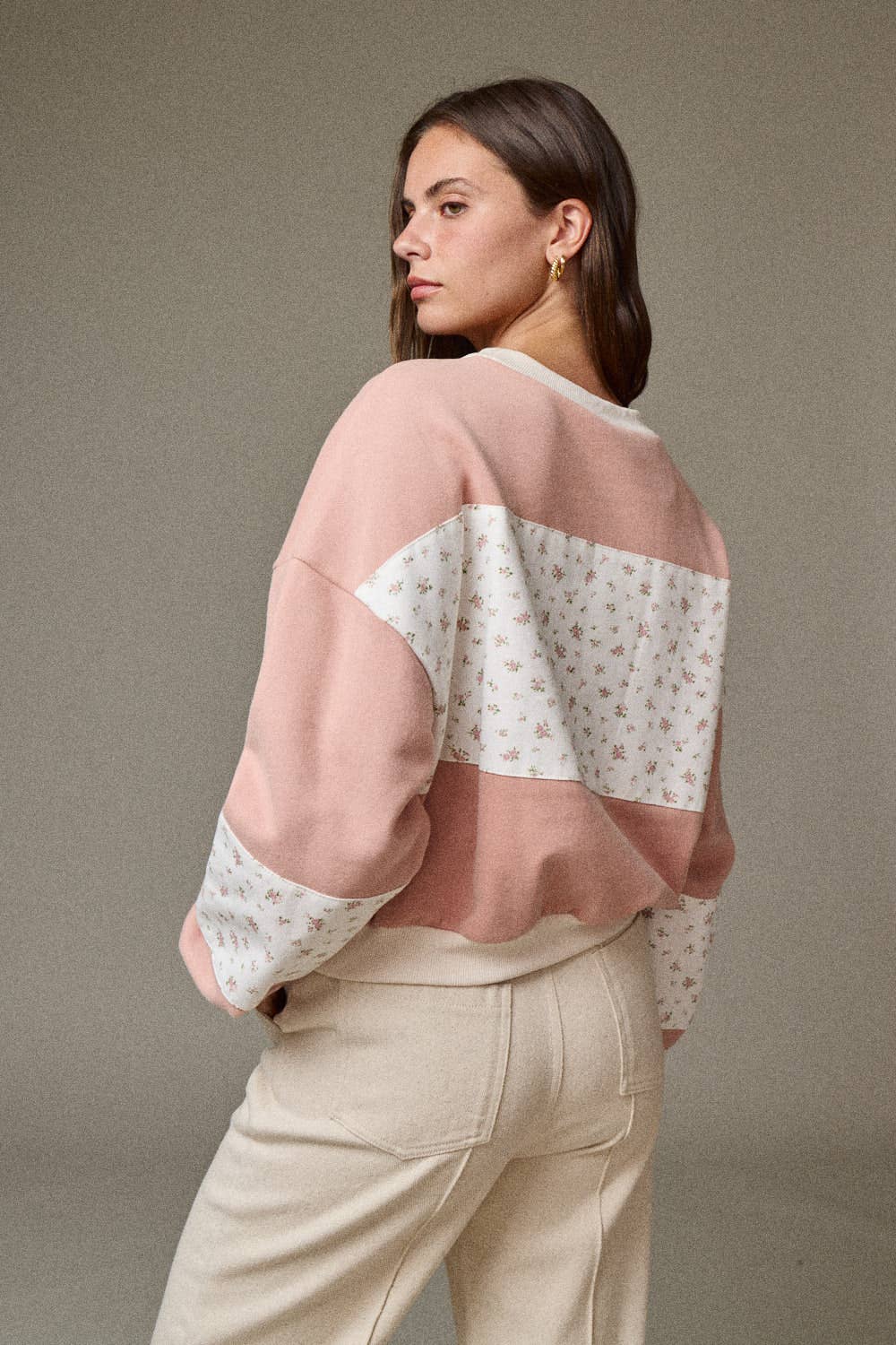 FLORAL PRINT COLOR CONTRAST TOP